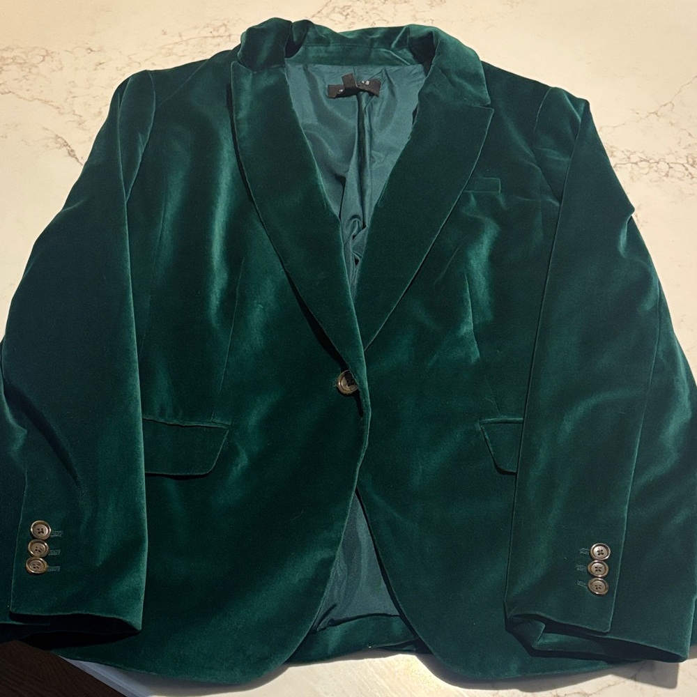 Elegant Green Velvet Blazer